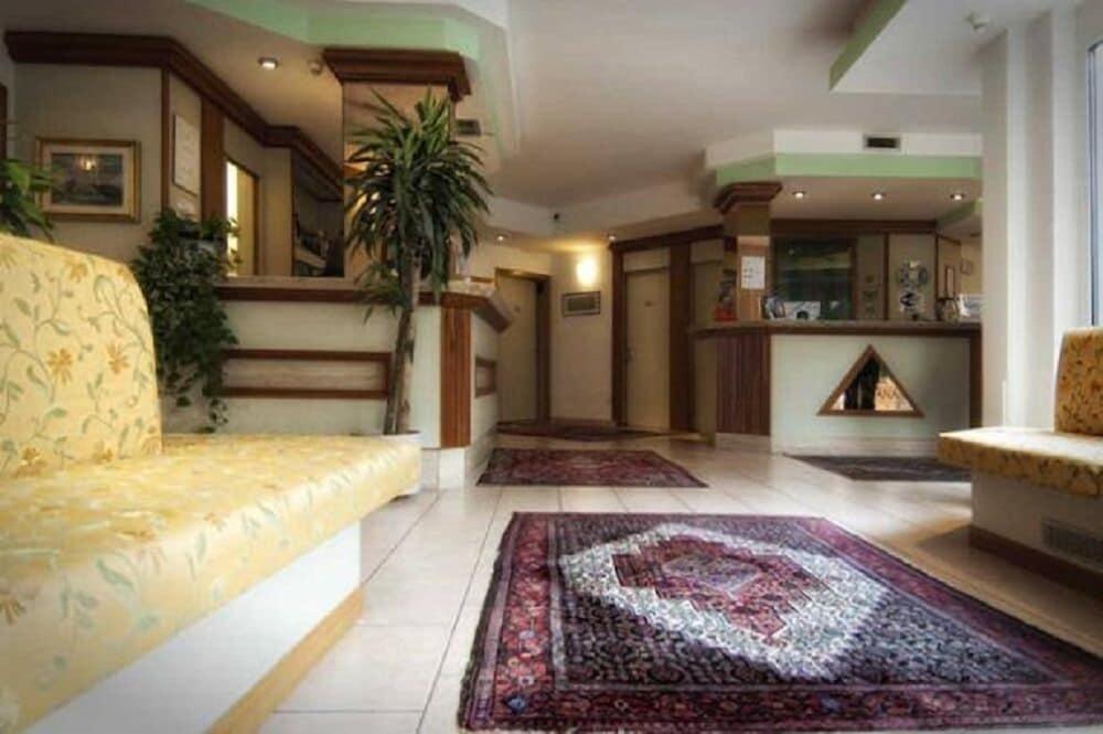 Hotel Garni Villa Fontana Trento Exterior foto